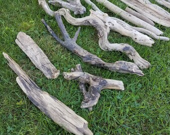 Bulk 'New England Shore Reclaimed' Driftwood~~Rustic Look