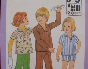 1977 Child / Toddler Pants Shorts Top Simplicity Sewing Pattern 8284