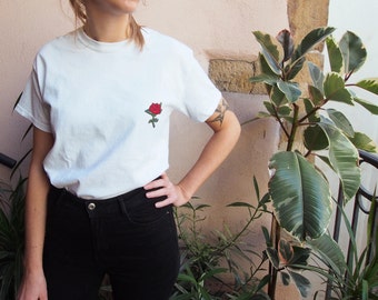 T-shirt brodé main ROSE - 100% coton