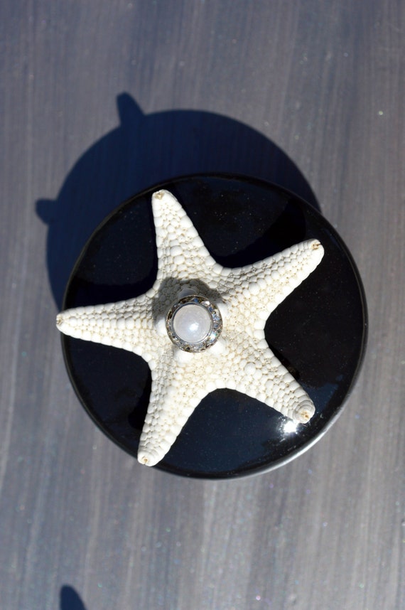 Black with Starfish Seashell Cabinet Knobs / Drawer Pulls with Swarovski Crystal and pearl rhinestone