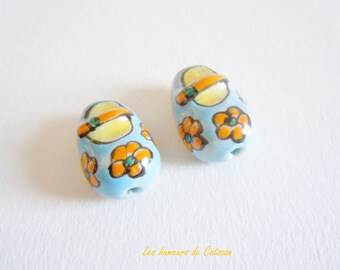 2 China shoes 20x14mm - handmade beads