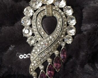 Antique Art Deco Dress or Fur Clip