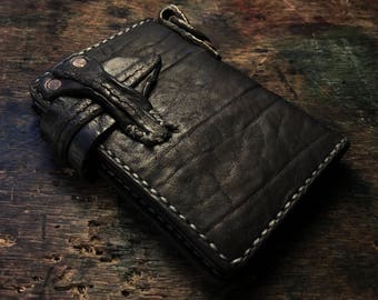 Junk Style Vintage Black Medium Wallet "Medieval-like Metal Fittings"