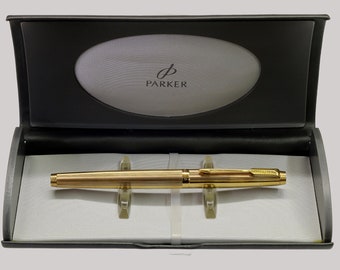 Vintage fountain pen PARKER 14K gold nib.