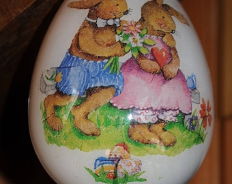 12cm, detachable plastic Easter egg
