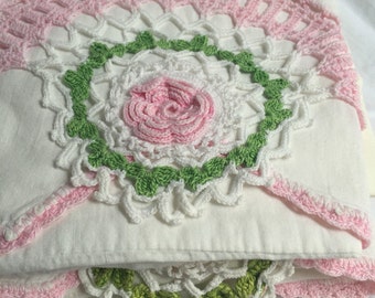 Vintage Crocheted Lace Pillowcase Pair