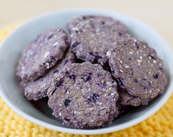 Blueberry & Mint Tea, Dehydrated Dog Treats, Crunchy, Vegan Dog Treats, Homemade, All-Natural, Healthy, Biscuits, Dog Snacks, Gourmet
