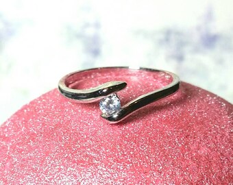 Ring Bath Bomb/Solitaire Stone Silver Ring/Pink Bath Bomb/More Color Options/Glitter Bath Bomb/Bath Bomb With Surprise/Giveaway