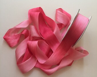 1 metre of 32mm variegated silk ribbon - Colour V045