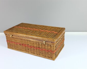 Vintage rattan & orange scoubidou sewing box / Jewelry Box - Mid century sewing box - Retro dressmaker