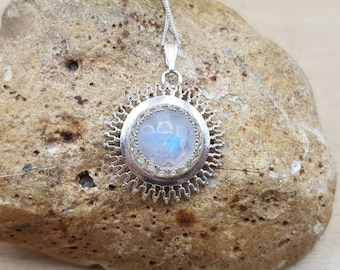Rainbow Moonstone sun Pendant. Sterling silver. Crystal Reiki jewelry. June's Birthstone pendant uk. 12mm stone
