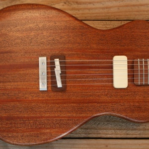 Poorboy Electric Guitar: American Handmade