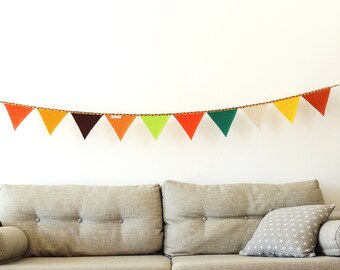 Crochet Bunting Garland.