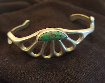 Vintage Native American Sterling and Turquoise Bracelet
