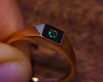 14K gold signet ring