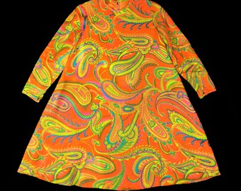 60s PsYcHeDeLiC Dress XS S, Mod Dress, Paisley Dress, Twiggy Dress, Trapeze Dress, Swing Dress, Tent Dress, Long Sleeves, SIZE XS S 2 4 6