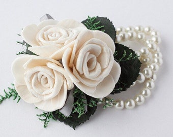 Classic Ivory Sola Flower Wristlet Corsage - Traditional Wrist Corsage - Keepsake Wrist Corsage - Prom Corsage - Mother's Corsage