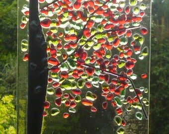 Red and Green Tree Fused Glass Suncatcher. Red and Green Tree Suncatcher. Glass Suncatcher. Fused Glass Art. Wall Art.