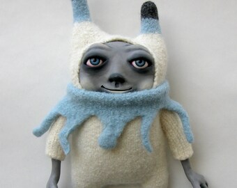 Art Doll Hap plush art toy