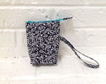 iTOVi Case / Water-Resistant iTOVi Bag / fabric zippered pouch for iTOVi / essential oils scanner pouch / small divided black & white pouch