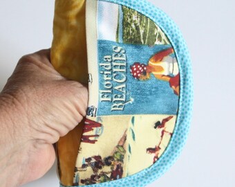 Miami Beach mini Pot Holder - Mini Oven Mitt - Heatproof mitt - Handmade - Small oven gloves - Microwave mitts - Microwave pot grip.