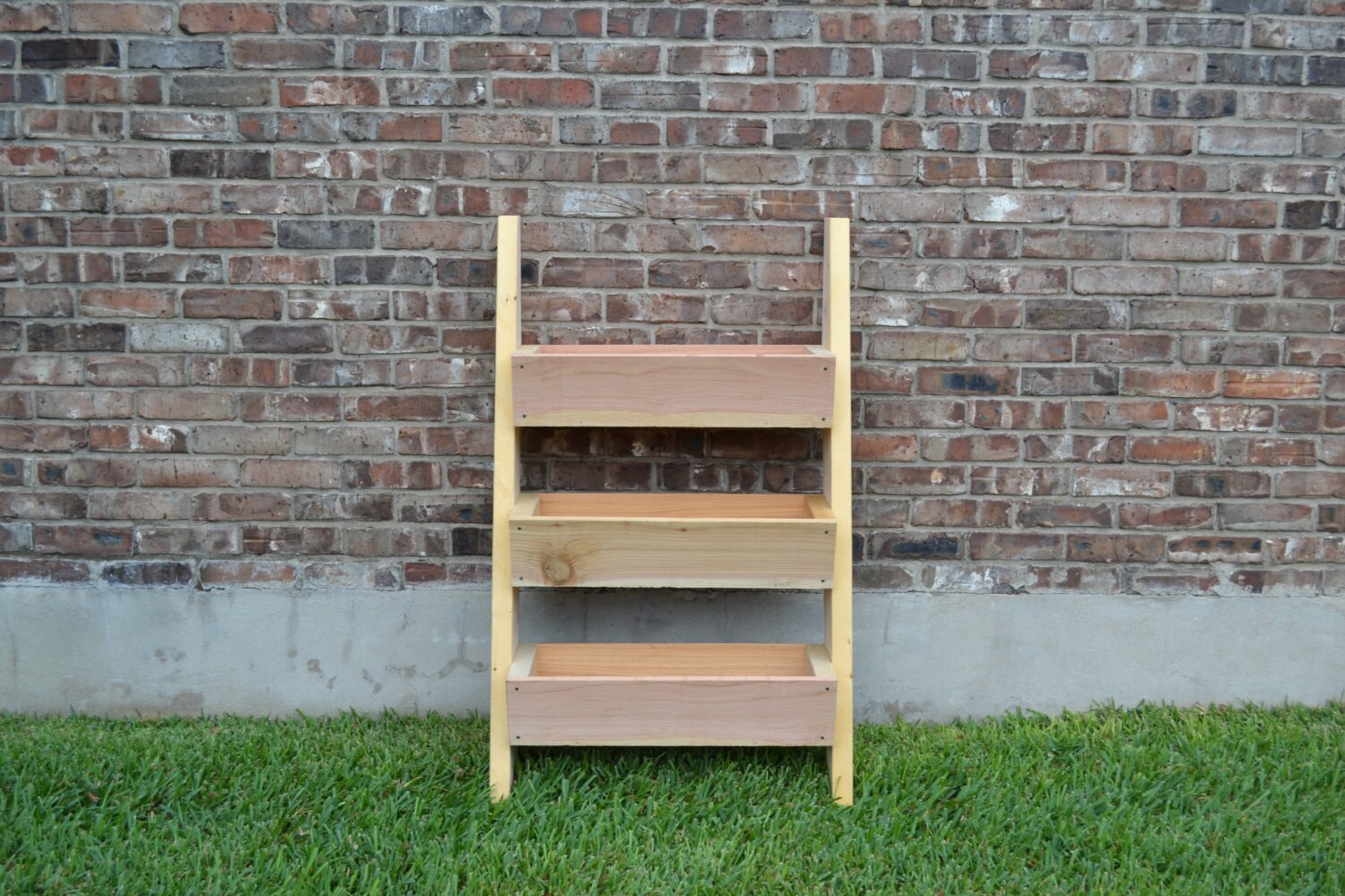 Cedar Ladder Planter / Garden Box