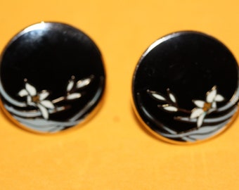 VINTAGE Laurel Burch WIND FLOWER pierced earrings