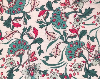 Veil of silk and viscose floral pattern