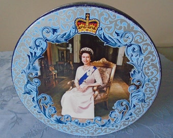 1977 silver jubilee toffee tin
