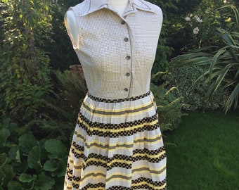 Vintage sleeveless dress