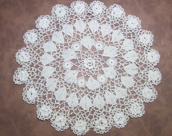 Vintage Crocheted Centerpiece doily