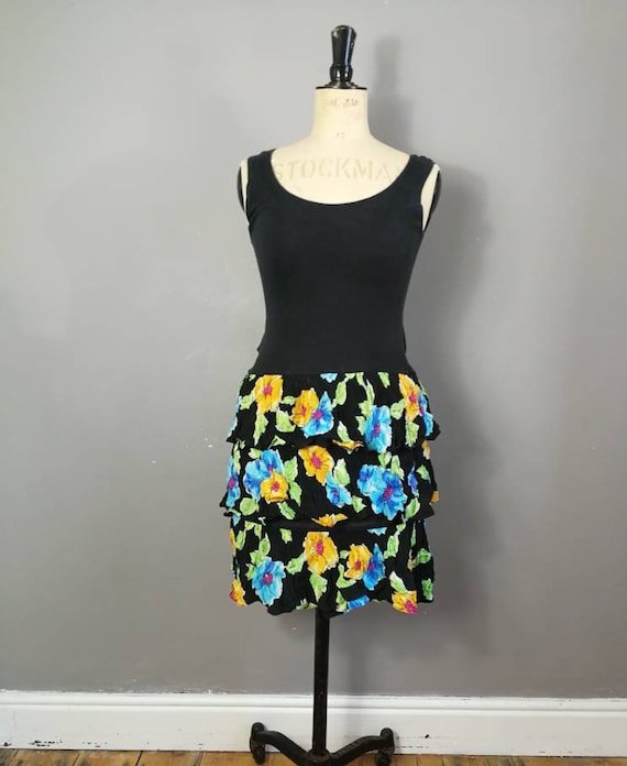 90s ruffle mini dress / 90s sun dress / black floral ruffle short dress / vintage black summer dress / 90s grunge sun dress UK 10
