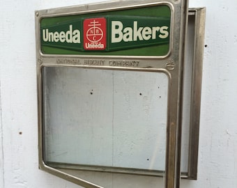 Antique Advertising Uneeda Bakers Nabisco National Biscuit Company General Store Display Box Door