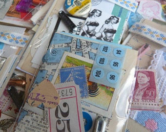 SALE Ephemera vintage set - EMBELLISHMENT - Small