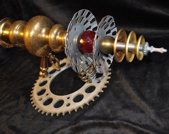 Ray Gun " QUANTUM DESTABILIZER RAYGUN " Table Top Steampunk Sci-fi Victorian Industrial