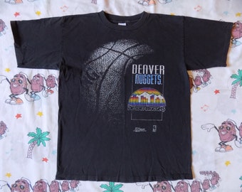 Vintage 90's Denver Nuggets T shirt, size Large by Salem NBA