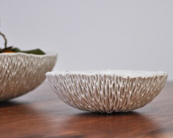 Gold Splatter Medium Geode Bowl - Hostess gift, Gift for Her, White Gold Ceramic Bowl, Modern Ceramic Bowl, Handmade Pottery Bowl