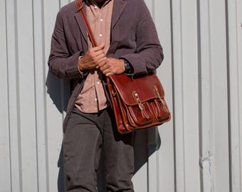 Leather Messenger Bag, Brown Leather Messenger, Mens Leather Briefcase, Laptop Bag, Leather bag, Mens Briefcase (4015BROWN)