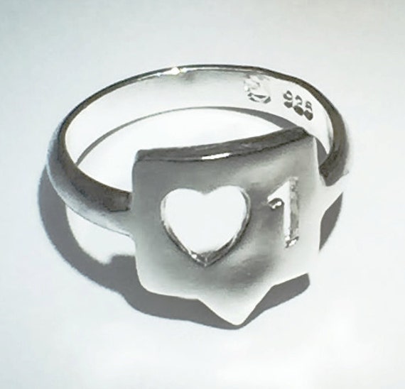 One Heart - One Love - One like ring