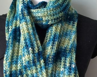 Hand knit merino wool scarf, long merino wool scarf. Winter long scarf.