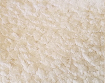 DESTASH Minky sherpa fabric remnant white