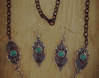 Southwestern turquoise necklace and earrings set