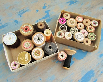 lot of vintage thread spools