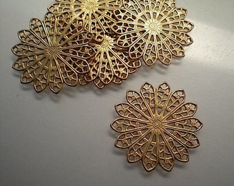 6 round brass filigrees, 1 inch