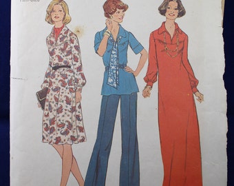 Vintage Dress & Top Sewing Pattern in Size 10.5-12.5 - Simplicity 7181