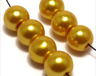 30 pearls 8mm gold Czech glass