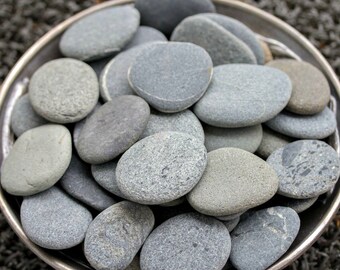 MEDIUM Alaska river stones - Wedding stones - Painting stones - Stone guestbook - Rustic wedding - Rocks for painting - 50 River rock bulk