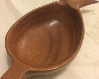 Mid century modern wooden pineapple serving bowl