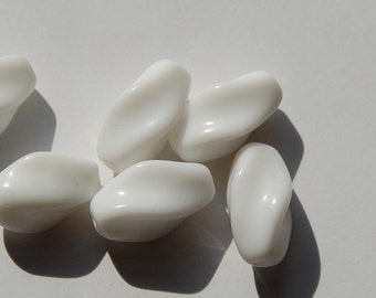 Vintage White German Glass Oblong Twist Beads grm040
