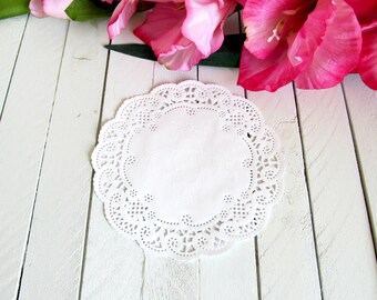 White 5 inch French Lace Paper Doilies - paper doilies, lace paper doilies, paper lace doilies, white paper doilies, paper embellishments